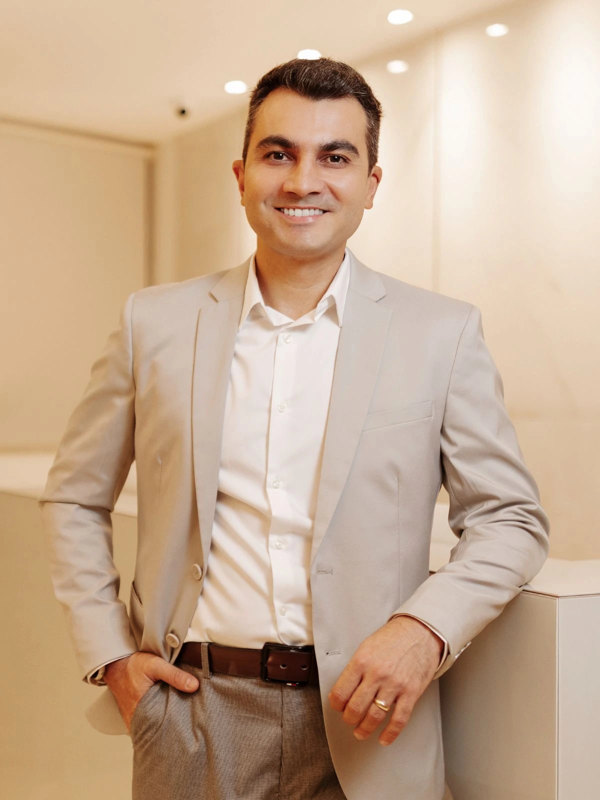 Dr. Edmundo Rocha, dermatologista em Montes Claros