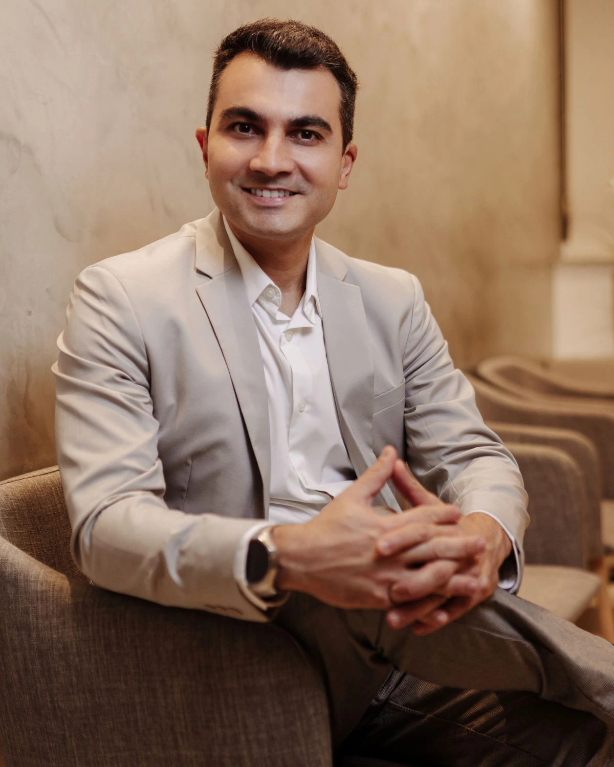 Dr. Edmundo Rocha, dermatologista